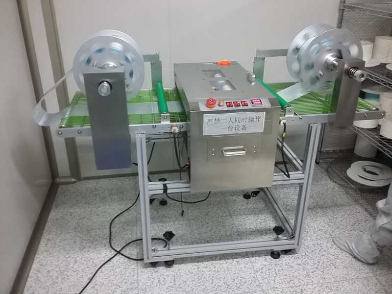 卷材除塵機